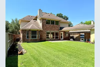 8406 Green Valley Drive, Sugar Land, TX 77479 - Photo 41