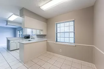 7015 Pine Vista Lane, Houston, TX 77092 - Photo 9