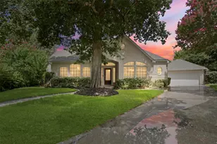 7114 Centre Oaks Dr, Houston, TX 77069 - Photo 1