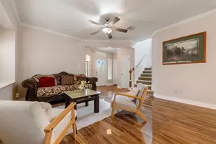 7138 Sun Village Dr, Houston, TX 77083 - Photo 5