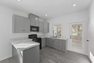 6206 Anderson St, Texas City, TX 77591 - Photo 9