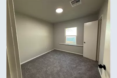 5402 Flamingo Drive, Houston, TX 77033 - Photo 23