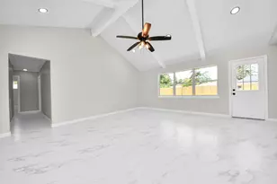 23007 Baneberry Dr, Spring, TX 77373 - Photo 9