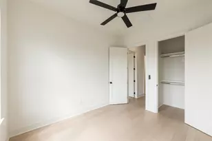 1122 E 27th St, Houston, TX 77009 - Photo 39