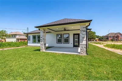 8310 Swiftwater Lane, Houston, TX 77075 - Photo 41