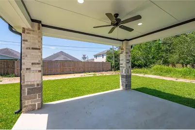 8310 Swiftwater Lane, Houston, TX 77075 - Photo 37