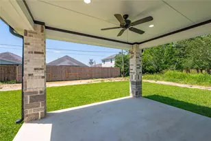8310 Swiftwater Ln, Houston, TX 77075 - Photo 37