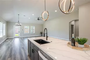 8310 Swiftwater Ln, Houston, TX 77075 - Photo 15