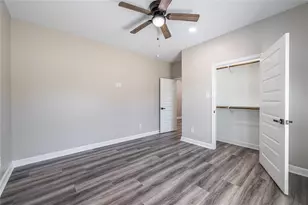 8310 Swiftwater Ln, Houston, TX 77075 - Photo 33