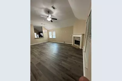 984 Arbor Glen, Conroe, TX 77303 - Photo 5