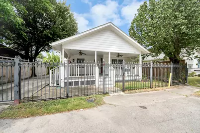 311 N Milby Street, Houston, TX 77003 - Photo 1
