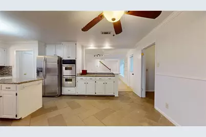 347 Forest Lake Drive, Seabrook, TX 77586 - Photo 11