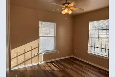 3402 Seabrook Street, Houston, TX 77021 - Photo 9