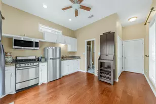 9413 Whitney Ln, College Station, TX 77845 - Photo 11