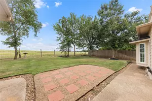 9413 Whitney Ln, College Station, TX 77845 - Photo 27
