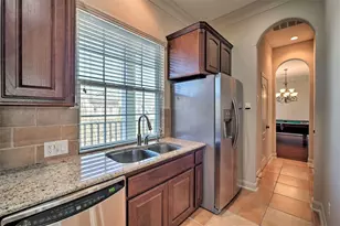 91 Low Country Ln, The Woodlands, TX 77380 - Photo 5