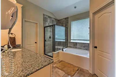 91 Low Country Lane, The Woodlands, TX 77380 - Photo 13