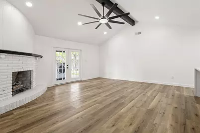 16114 Reseda Circle, Houston, TX 77062 - Photo 5