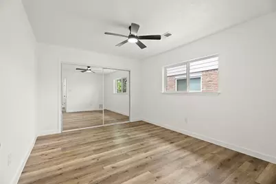 16114 Reseda Circle, Houston, TX 77062 - Photo 13