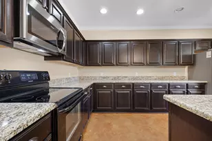 305 Capps Dr, College Station, TX 77845 - Photo 13