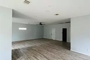 602 Big Deer Dr, Crosby, TX 77532 - Photo 7