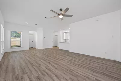 9718 Enclave Ridge Road, Willis, TX 77318 - Photo 7