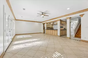 251 Malone St, Houston, TX 77007 - Photo 25