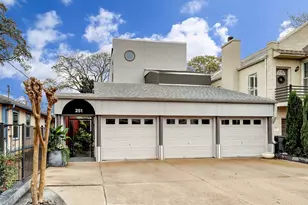251 Malone St, Houston, TX 77007 - Photo 1