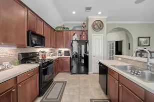 2318 Caroline Park Ln, Spring, TX 77386 - Photo 17