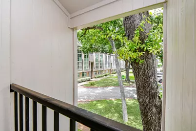 12633 Memorial Drive #114, Houston, TX 77024 - Photo 7
