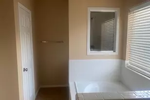 3110 Aspen Hollow Ln, Sugar Land, TX 77479 - Photo 17