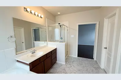 2338 Beacon Brook Lane, Katy, TX 77449 - Photo 13