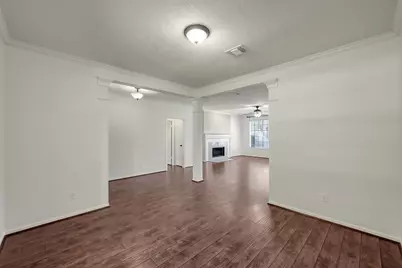 23 Heathstone Place, The Woodlands, TX 77381 - Photo 5