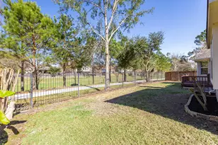 8015 Sports Haven Dr, Humble, TX 77346 - Photo 31