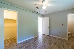 7621 Gleason Rd, Houston, TX 77016 - Photo 13