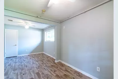 7621 Gleason Road, Houston, TX 77016 - Photo 5