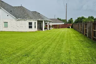 2002 Flatland Dr, Rosenberg, TX 77471 - Photo 7