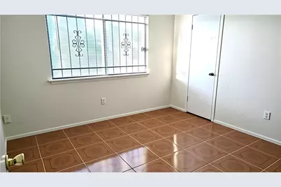 13146 Newbrook Drive, Houston, TX 77072 - Photo 19
