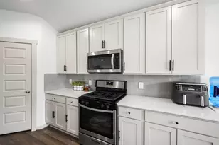 1126 Hyde Lk Ln, Missouri City, TX 77459 - Photo 13