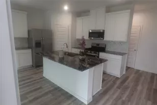 2824 Lisburn Terrace, Houston, TX 77051 - Photo 3