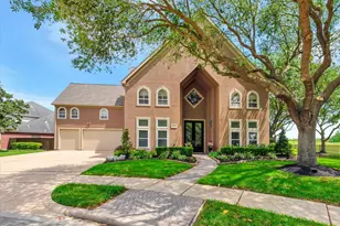 3806 Canyon Bluff Ct, Houston, TX 77059 - Photo 1