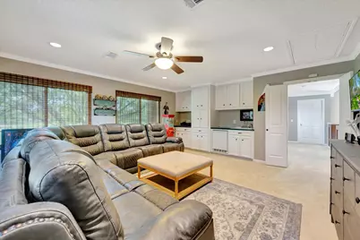 3806 Canyon Bluff Court, Houston, TX 77059 - Photo 41
