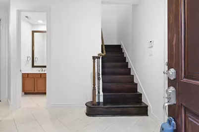 1303 Sherwood Point Lane, Houston, TX 77043 - Photo 5