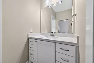 3508 Harvest Dance Dr, Houston, TX 77008 - Photo 27