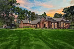 11302 Lake Forest Dr, Conroe, TX 77384 - Photo 3