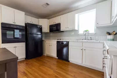 16721 Edward Teach Road, Galveston, TX 77554 - Photo 11