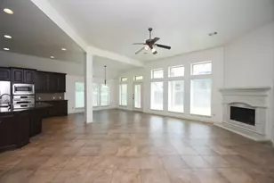 5611 Plum Point Ct, Sugar Land, TX 77479 - Photo 25