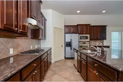 5611 Plum Point Court, Sugar Land, TX 77479 - Photo 23