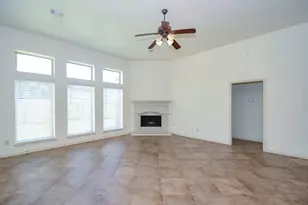 5611 Plum Point Ct, Sugar Land, TX 77479 - Photo 15