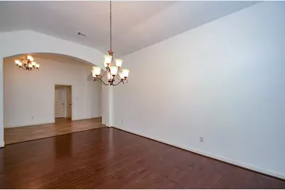 5611 Plum Point Court, Sugar Land, TX 77479 - Photo 13